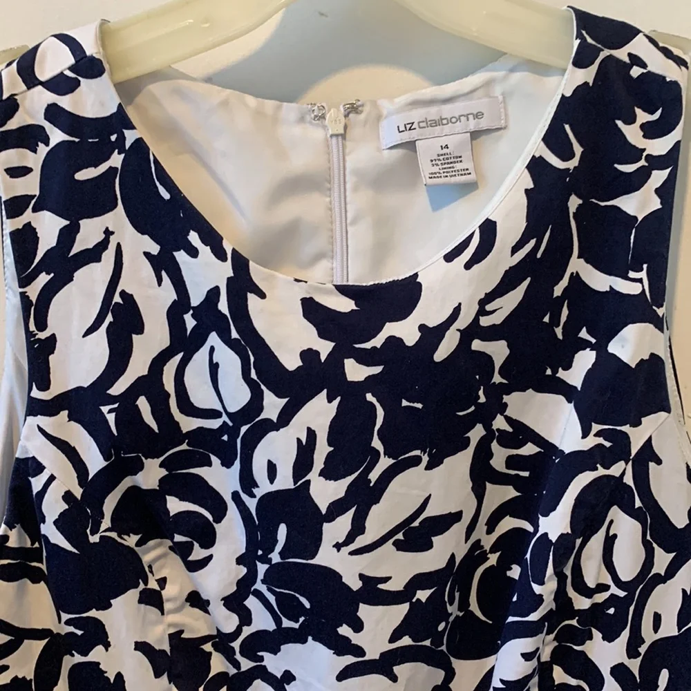 Liz Claiborne Women’s Size 14 Flare Floral Striped Dress - Picture 2 of 4
